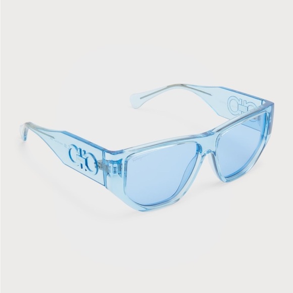 Ferragamo
Monochrome Rectangle Plastic Sunglasses

0317 - Picture 2 of 5